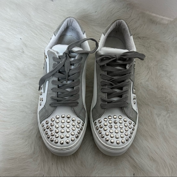 Steve Madden Turner Studded Star Distressed Golden Goose Sneakers - Picture 4 of 11